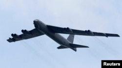 美国空军B-52战略轰炸机