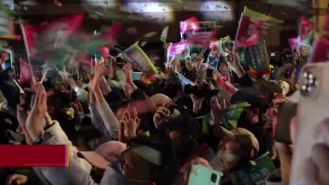 བདམས་ཐོན་སྲིད་འཛིན་ལེ་ཡིས་ཐེ་ཝན་གྱི་ལོ་རྒྱུས་གསར་པ་བསྐྲུན། 