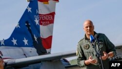 Načelnik štaba njemačkog ratnog zrakoplovstva (Luftwaffe) general-pukovnik Ingo Gerhartz drži govor u kojem predstavlja vježbu Air Defender 2023.