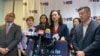 La comisionada para inmigración de Nueva York, Bitta Mostofi, advirtió que toda persona que esté por realizar trámites vinculados con la residencia tiene que consultar con los asesores legales.