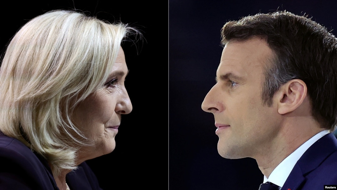 Kobinacija fotografija predsedničkih kandidata Mari le Pen i Emanuela Makrona