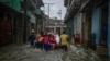 Dos muertos en Cuba por lluvias; tormenta se dirige a Florida