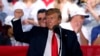 El presidente Donald Trump asegura que el intento de obtener sus declaraciones fiscales es una invasión a su privacidad y un nuevo ejemplo de lo que describe como una "cacería de brujas" de parte de los demócratas para perjudicarlo.