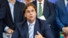 El presidente de Uruguay, Luis Lacalle Pou, habla durante una conferencia de prensa con su gabinete después de que Uruguay confirmó los primeros 4 casos de coronavirus en el país, en Montevideo, Uruguay, el viernes 13 de marzo de 2020.