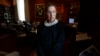 La magistrada Ruth Bader Ginsburg en sus oficinas de la Corte Suprema en una imagen de julio del 2013.