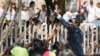 El presidente en disputa, Nicolás Maduro reiteró su rechazo a esa ayuda humanitaria por considerarla un show político.