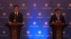 Barzanî û Davutoglu li Wanê, Şembî, 15ê Adara 2014ê. 