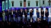 Salud e inmigración acaparan segunda noche de debate demócrata
