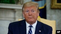 La comisión de Medios y Arbitrios de la Cámara de Representantes dijo que necesita los documentos para una investigación sobre el cumplimiento de la ley fiscal por parte del presidente Donald Trump.