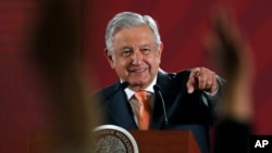 "Nosotros nos estamos integrando con la economía, con el mercado más importante del planeta”, señaló el domingo López Obrador. Foto de archivo del 9 de abril de 2019.