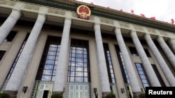 中国人民代表大会的举行地点和人大常委会的办公地点北京人民大会堂