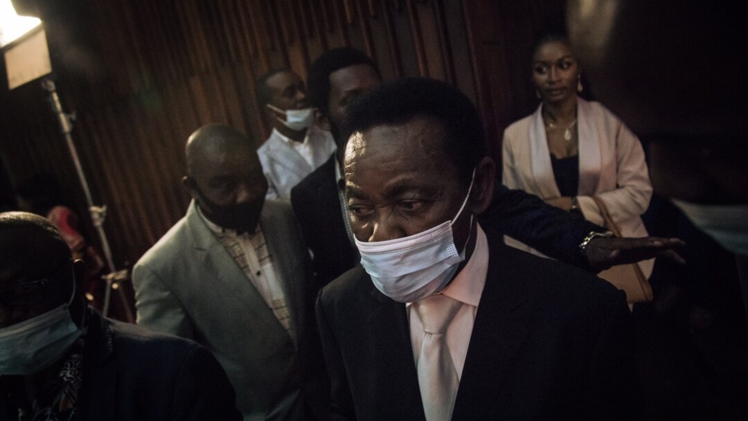 Christophe Mboso Nkodia Mpuanga, mokambi ya sika ya ndako ya bokeli mibeko na RDC, na photo ya le 8 décembre 2020, na Palais du peuple, Kinshasa
