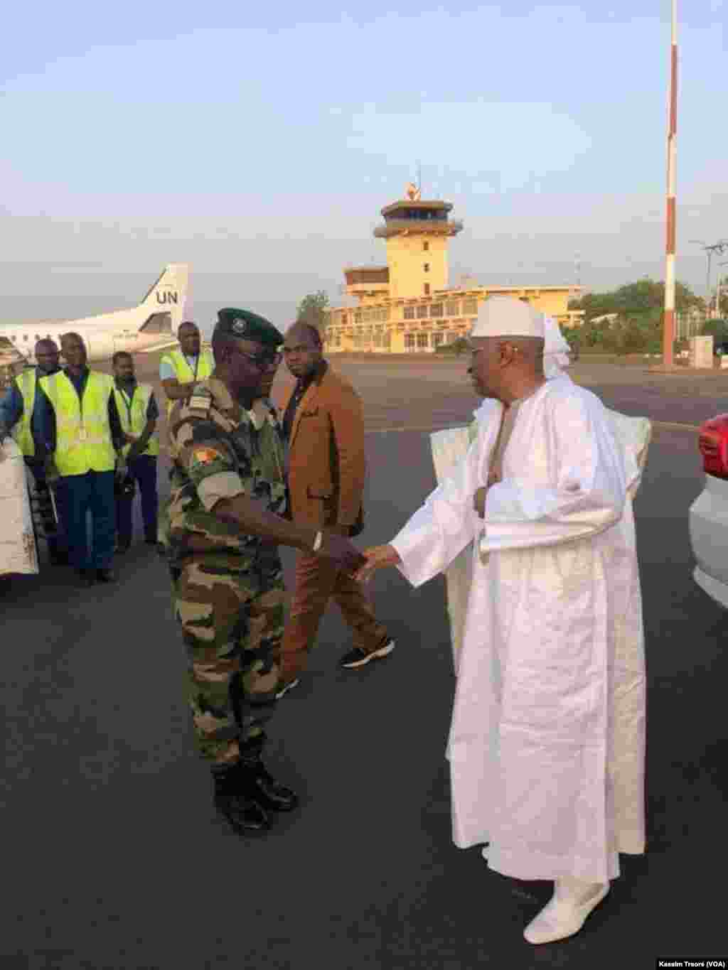 Mali Premier ministre Soumeylou Boubeye Maïga, sera Tessalit, marchi kalo 22, 2018. (VOA/Kassim Traoré)