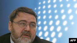 Игорь Артемьев