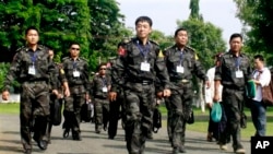 ကချင်လွတ်မြောက်ရေးတပ်မတော် ဒုစစ်ဦးစီးချုပ်နဲ့ အဖွဲ့။ 