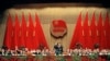 1993年5月10日，共青团代表大会选举领导层，李克强（中）当选团中央书记