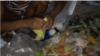 Niños con hambre en Venezuela mientras oposición y gobierno dialogan en República Dominicana