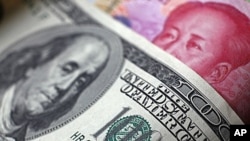 “如果中国能实施最近宣布的按照市场扩大人民币汇率每日浮动范围，将有助于改善全球贸易失衡问题。”