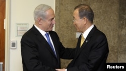2012年11月20日联合国秘书长潘基文（右）和以色列总理内塔尼亚胡在耶路撒冷会晤